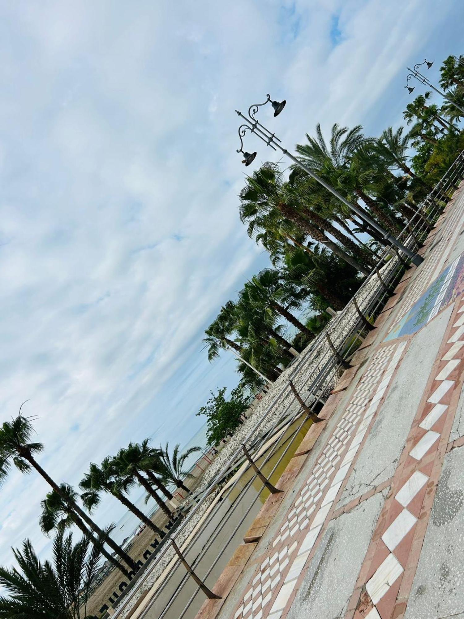 Beachfront Apartment Diana 2 Benalmadena Bagian luar foto