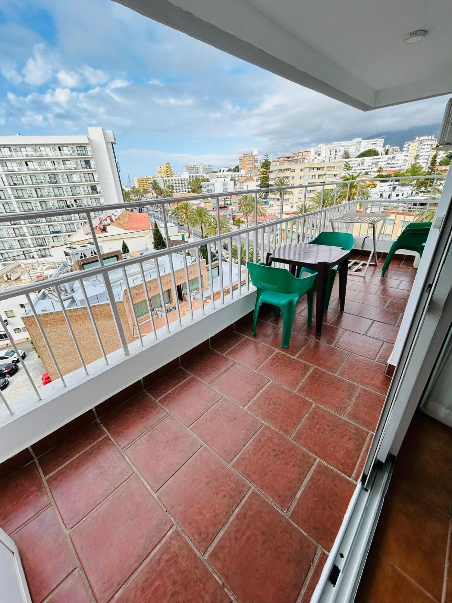 Beachfront Apartment Diana 2 Benalmadena Bagian luar foto
